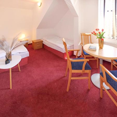 Penzion A Restaurace U Cervinku Cista u Horek 外观 照片